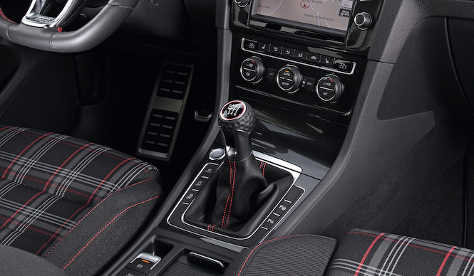 ポロGTI、ゴルフGTI、ゴルフRにMTモデルを導入｜Volkswagen ギャラリー