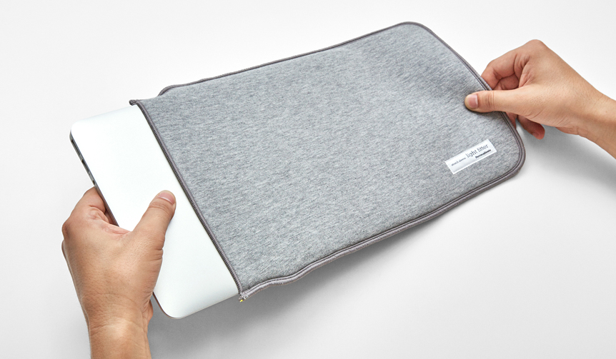 ウェットスーツと同素材の薄型パソコン用ケース｜Perrocaliente ギャラリー