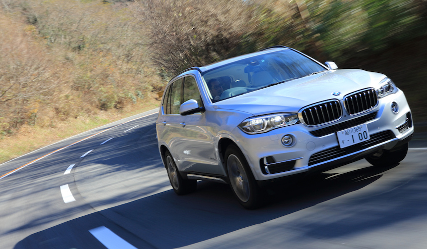 Test Drive of the BMW X5 Plug-in Hybrid Model | BMW Gallery