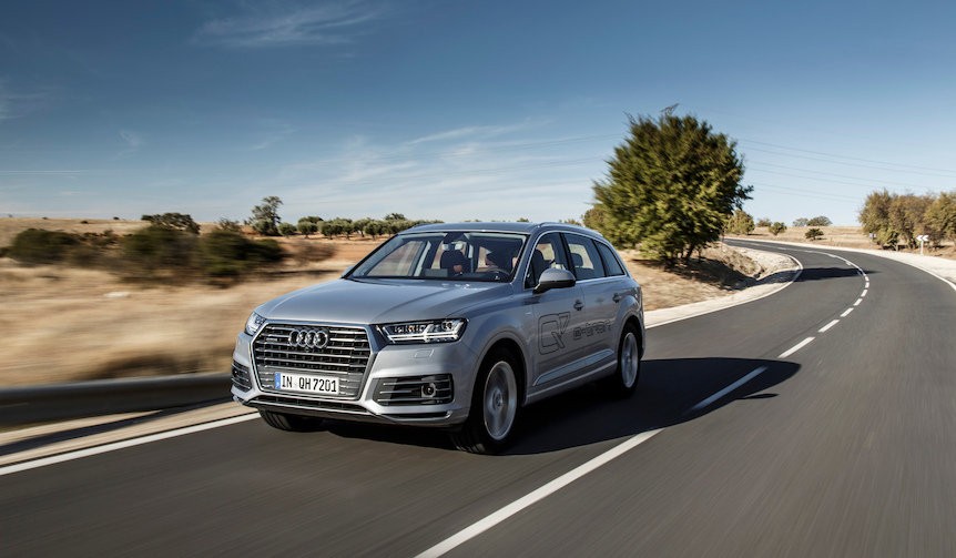 Test drive: Q7 e-tron and A7 Sportback h-tron | Audi Gallery