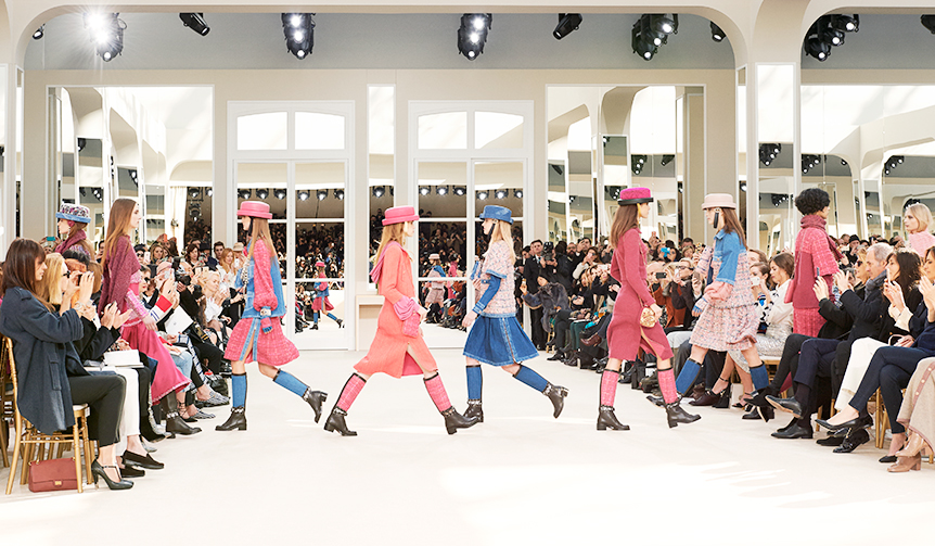 Chanel 2016-17 Fall/Winter Womenswear Collection (1) | CHANEL