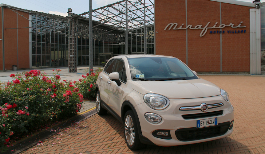 Fiat & Jeep's "Farm-Fresh" Showroom Gallery | Fiat