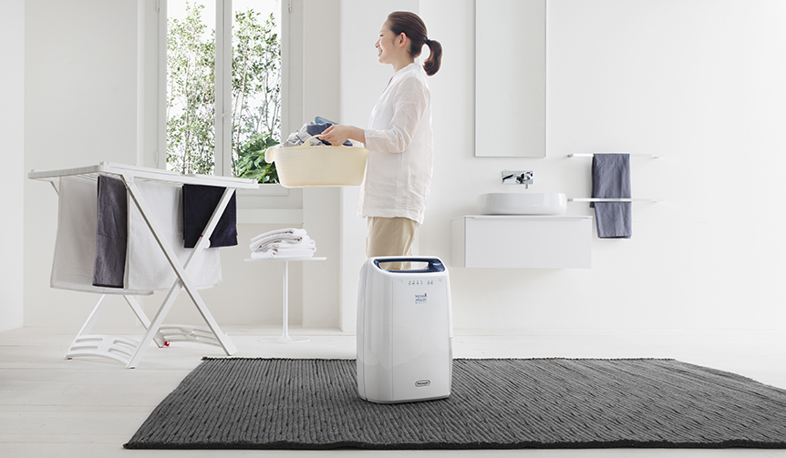 コンパクトボディに最大級の除湿パワーを搭載した衣類乾燥除湿器｜De’Longhi ギャラリー