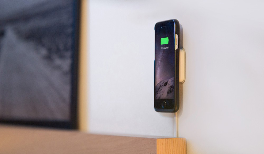 “置かず”にワイヤレス充電可能な充電器｜DESIGN ギャラリー