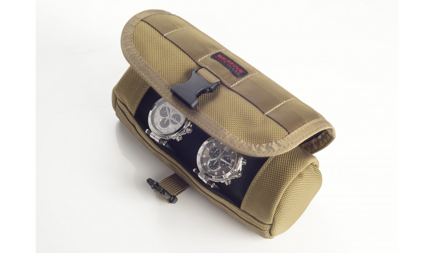 Special Cases Custom-Ordered from BRIEFING and TOFF&LOADSTONE | WATCH Gallery