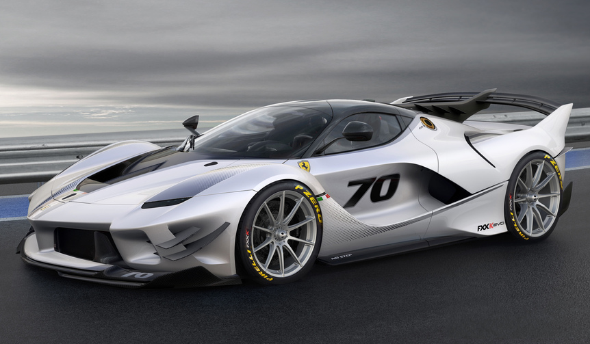 フェラーリ、サーキット走行用実験車両「FXX-K Evo」を公開｜Ferrari ギャラリー