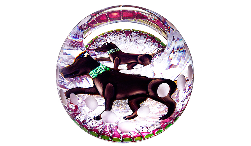 Introducing the 2018 Year of the Dog Paperweight, handcrafted by crystal artisans | SAINT-LOUIS Gallery