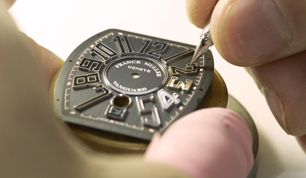日本初、ダイヤルアート職人が”時”に命を吹き込む技術を披露｜FRANCK MULLER　ギャラリー