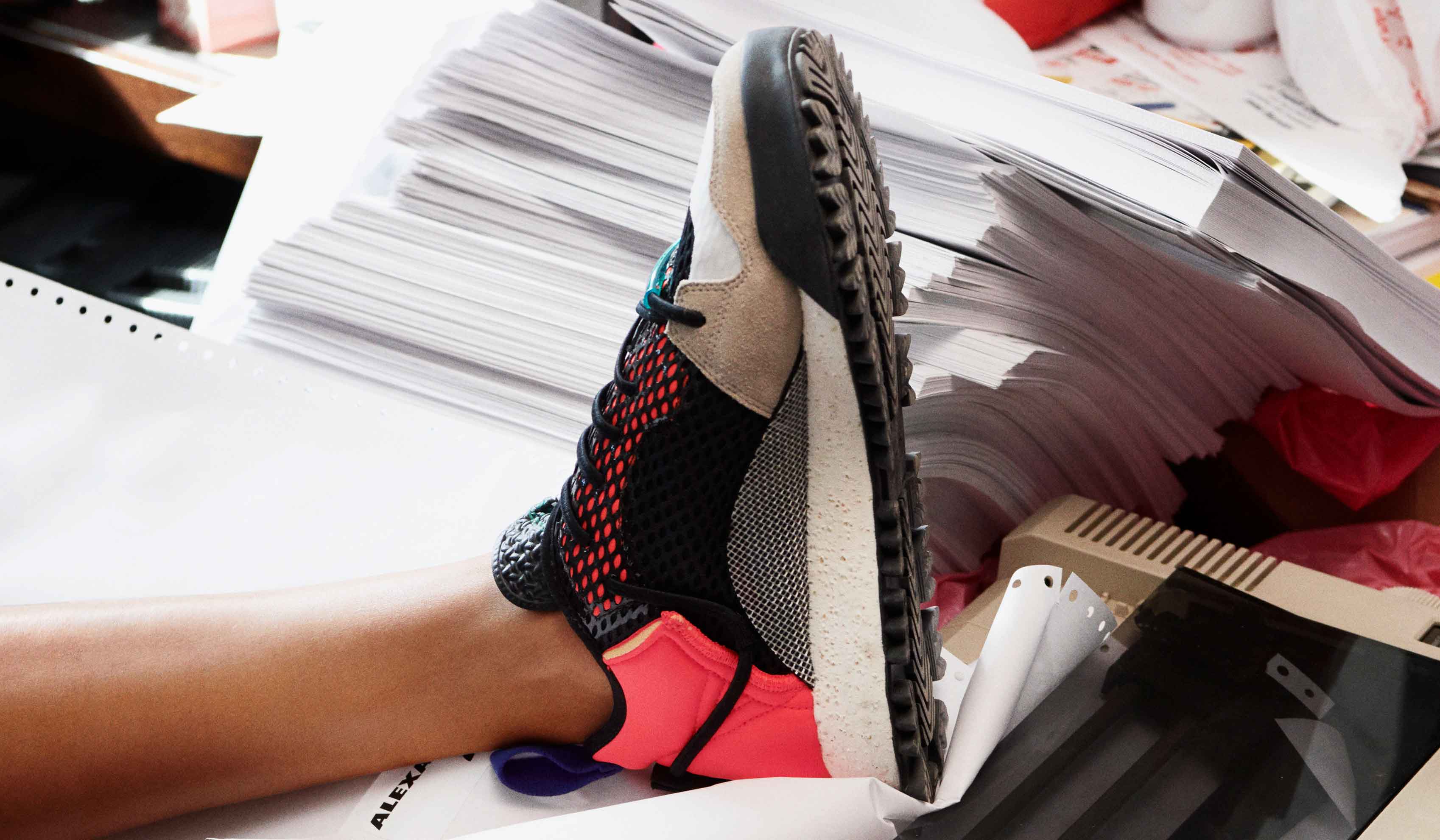アディダス オリジナルス by アレキサンダー ワン、2018年春夏第2弾が発売｜adidas　ギャラリー