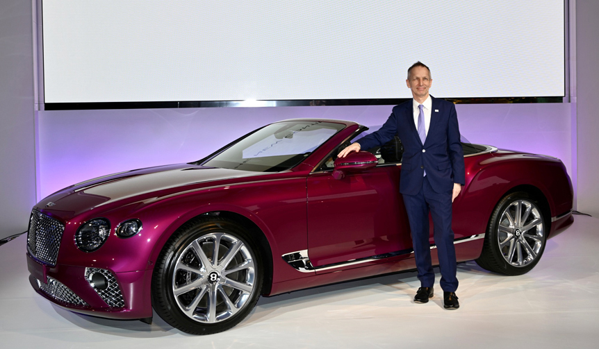 新型コンチネンタルGTコンバーチブルやベンテイガ限定車を披露｜Bentley ギャラリー