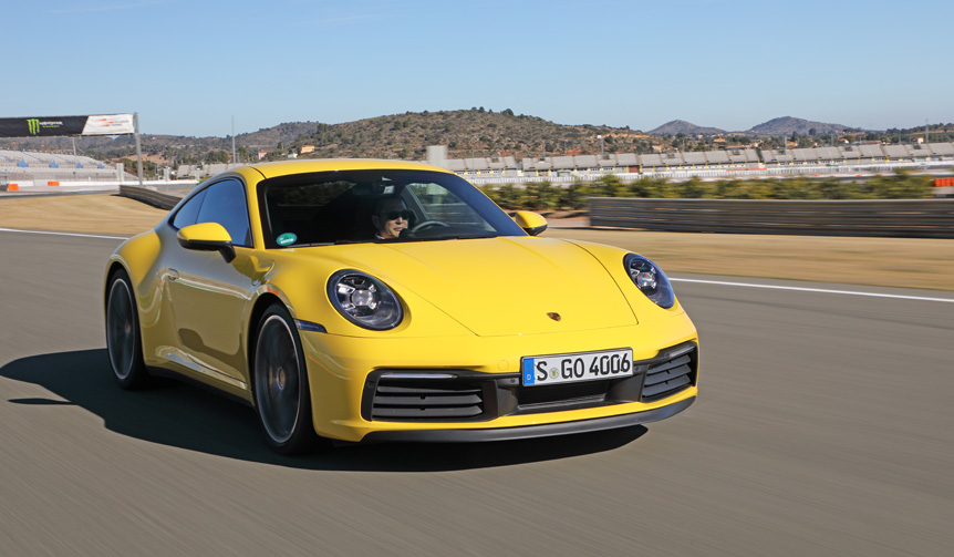 New Porsche 911 Test Drive Report by Tatsuya Otani | Porsche Gallery