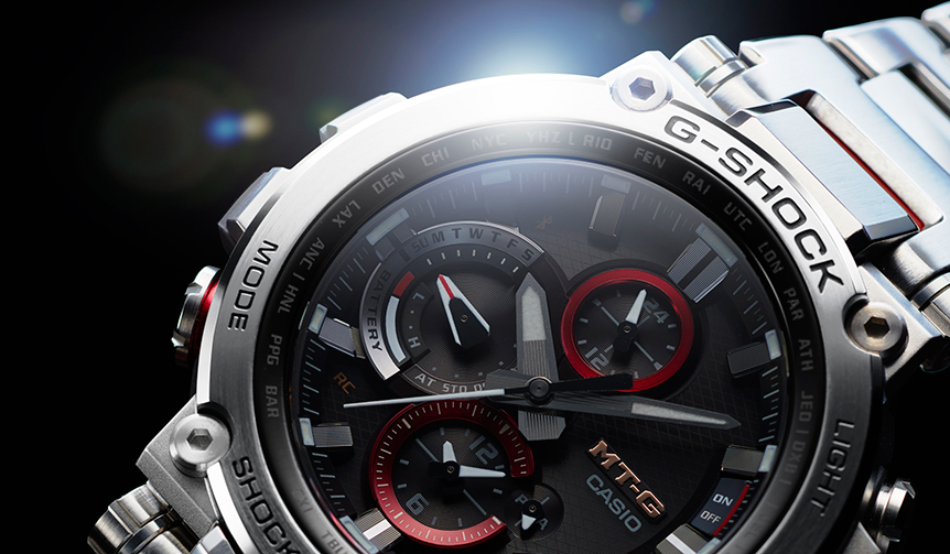 多機能はそのままにダウンサイジングを実現した、大人のためのG-SHOCK｜CASIO　ギャラリー