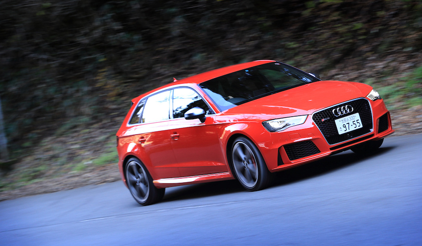 アウディ RS3 スポーツバックに試乗｜Audi