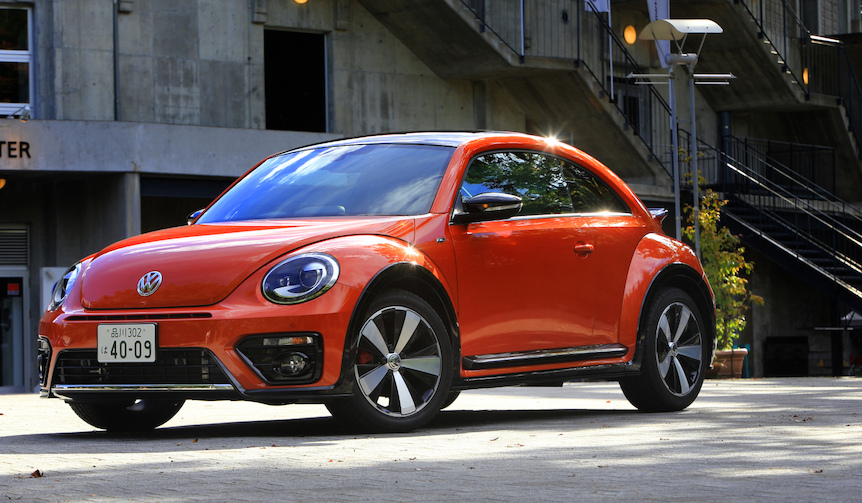 Volkswagen: Test Drive of the New Volkswagen The Beetle R-Line
