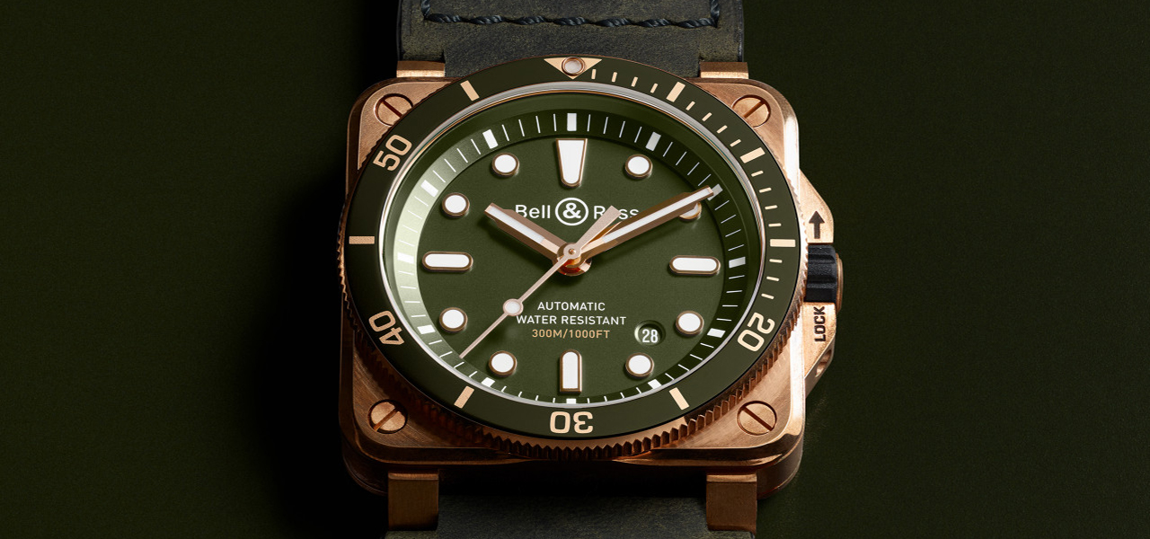 A limited edition styled with military colors on a bronze case | Bell & Ross