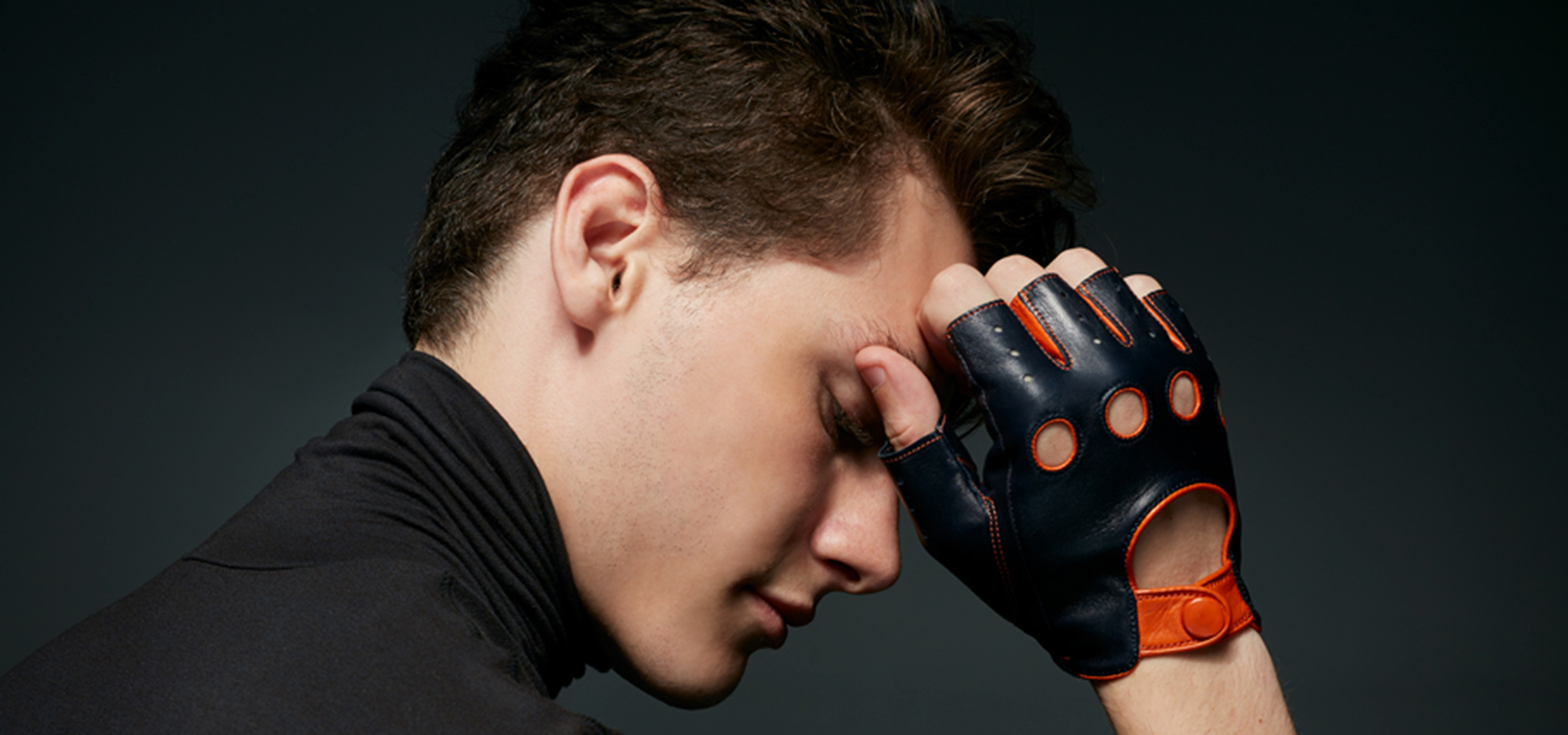Semi-custom driving gloves in your preferred size and color | Alta Classe Capri Guanti