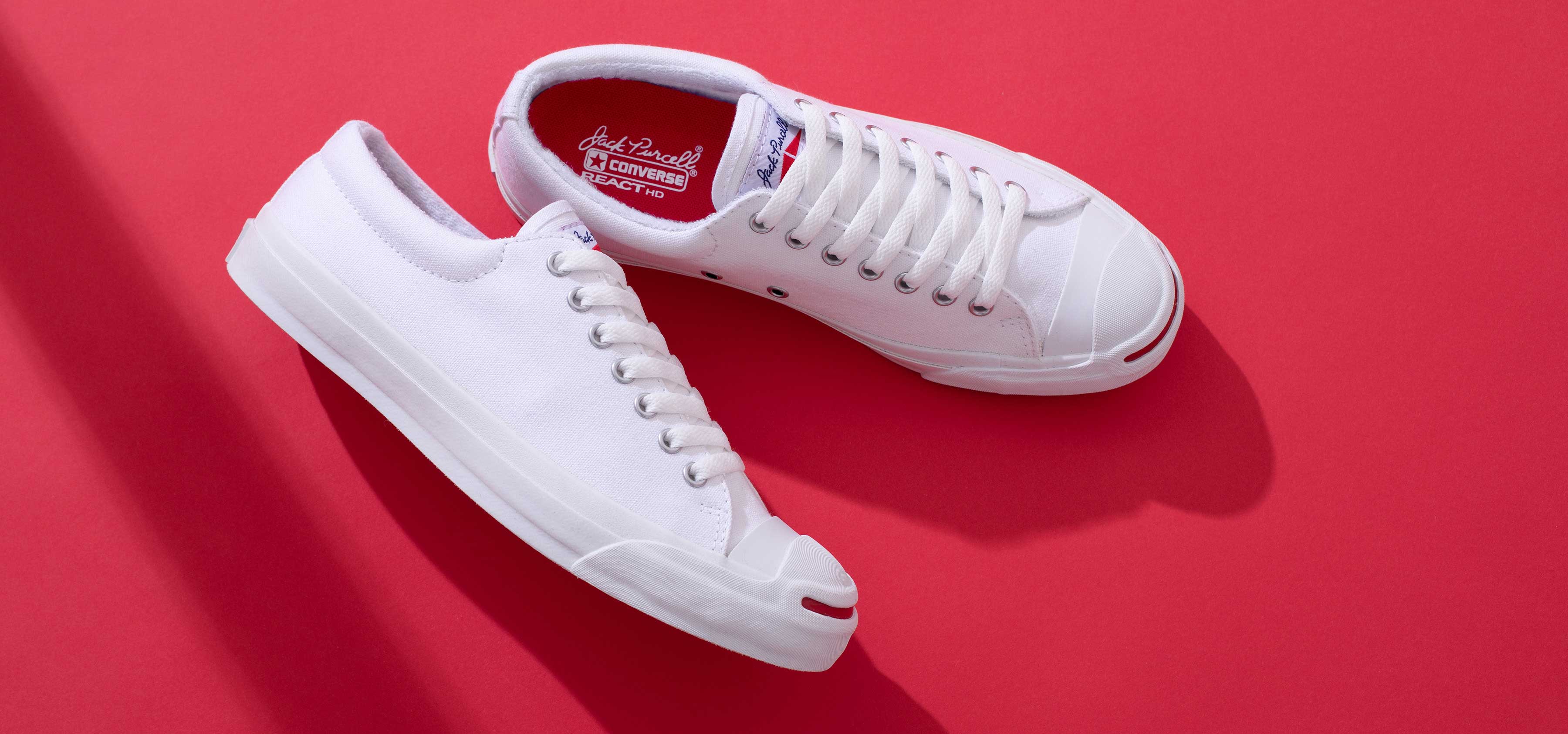 赤と白のあざやかなコントラストが魅力的なコンバース「JACK PURCELL CLA RH」｜CONVERSE