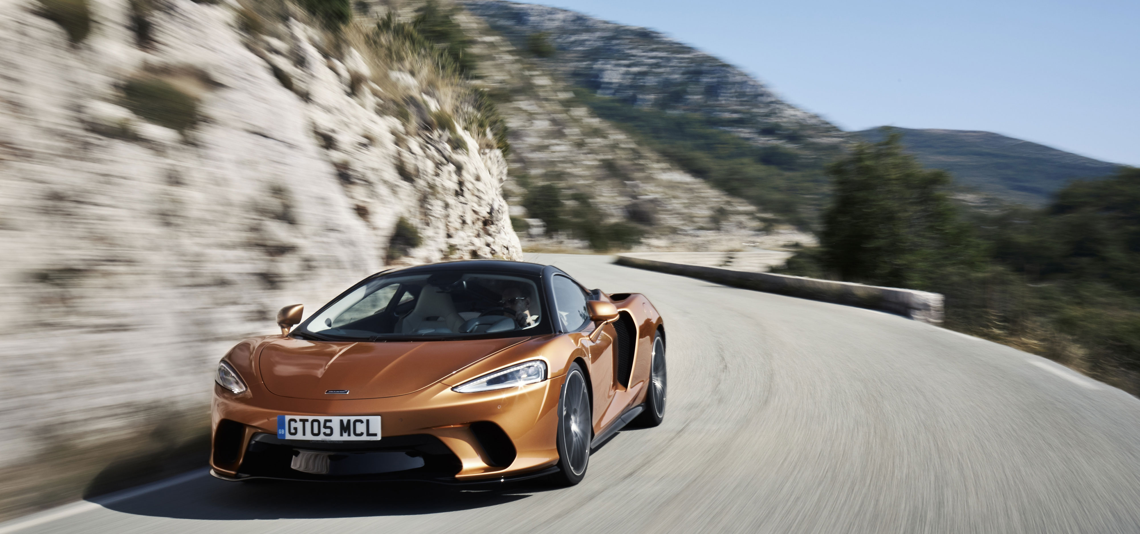 マクラーレン流の“GT”とは？──マクラーレンGTに試乗して確かめた｜ McLaren Automotive