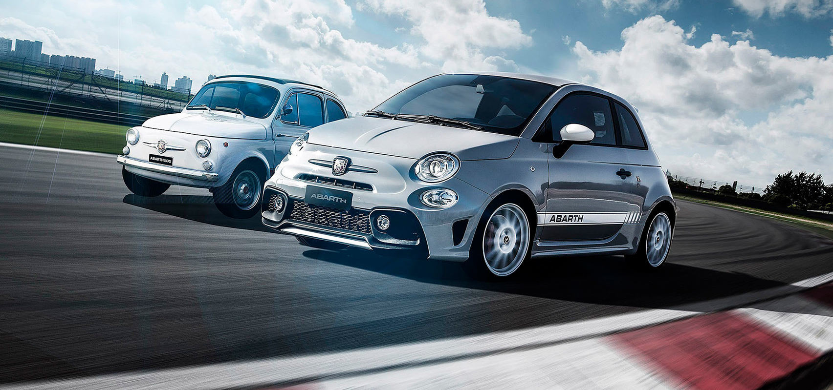 アバルト、往年の「595 SS」にオマージュを捧げる限定車「エッセエッセ」を発売｜Abarth