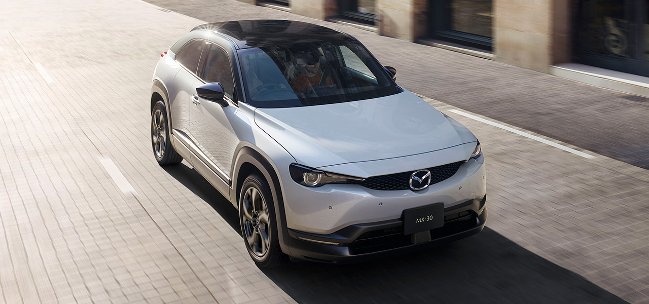マツダ、新型クロスオーバーSUV「MX-30」を発表｜Mazda