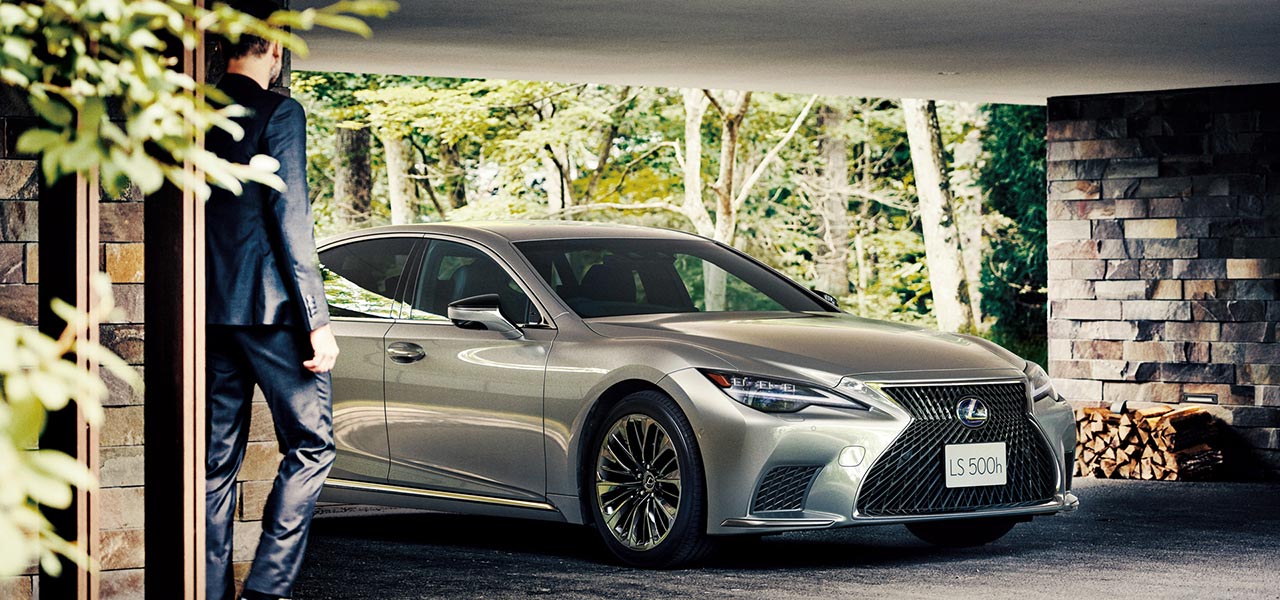 レクサスのフラッグシップモデル、LSがマイナーチェンジ｜LEXUS