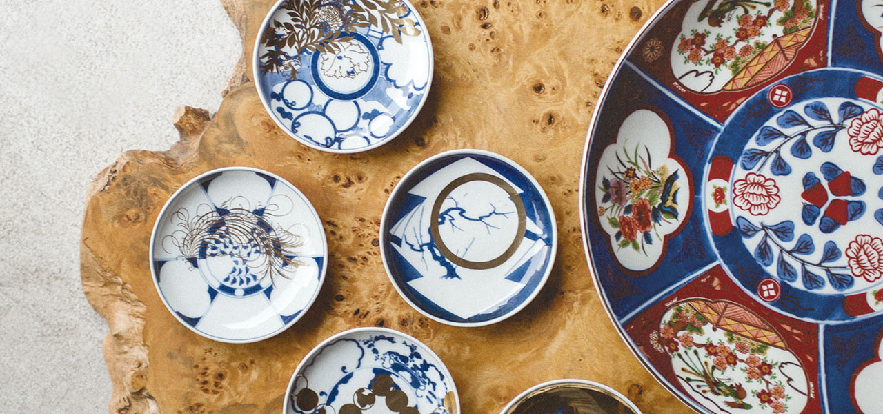 Abe ware's traditional painting, reinterpreted for the modern age. A collection of small plates named "Imperfection" | amabro