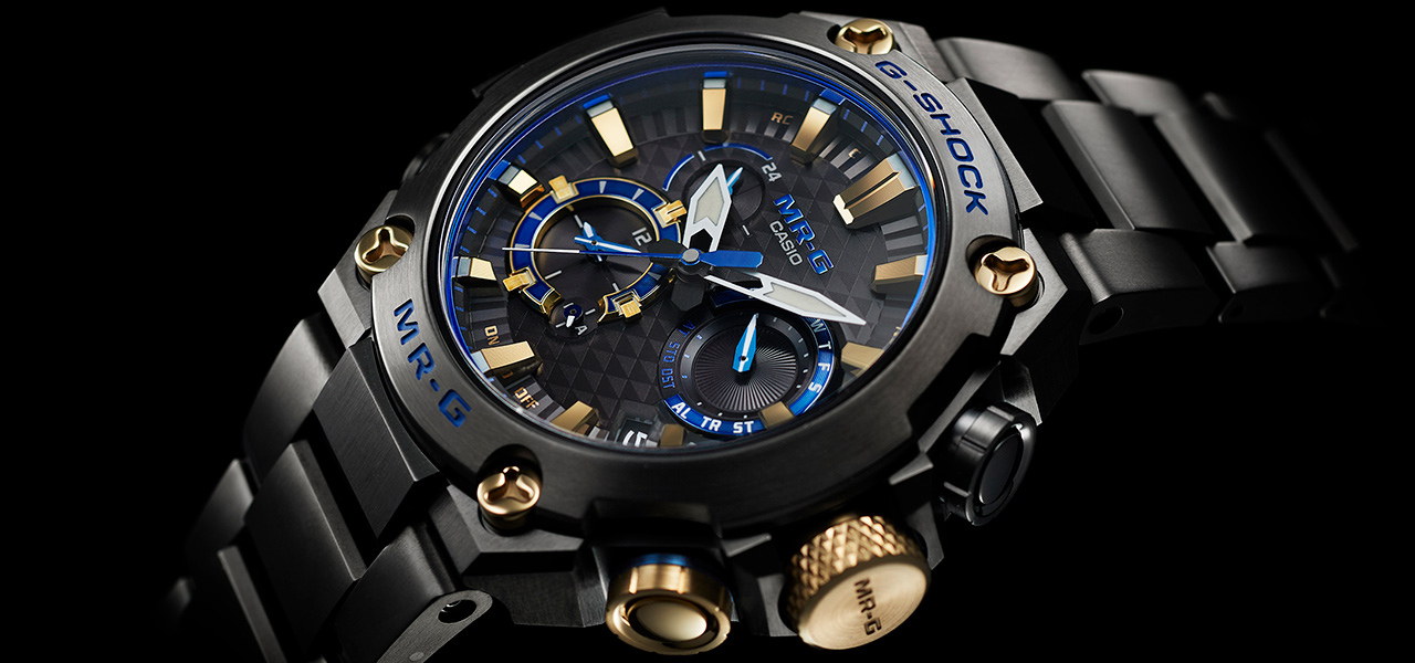 A new "MR-G" model, G-SHOCK's premium line, has been born, adopting "Kachiiro" (victory blue).