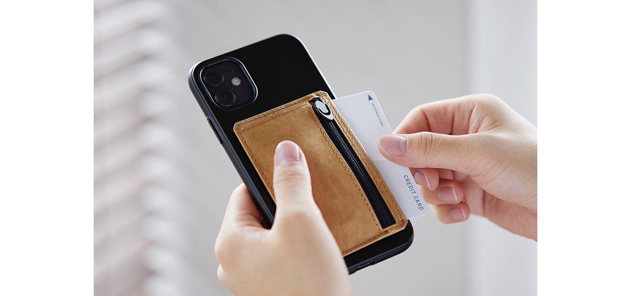 現金やカードをスマートフォンと一緒に。コンパクト財布「ウォレカ」｜KINGJIM