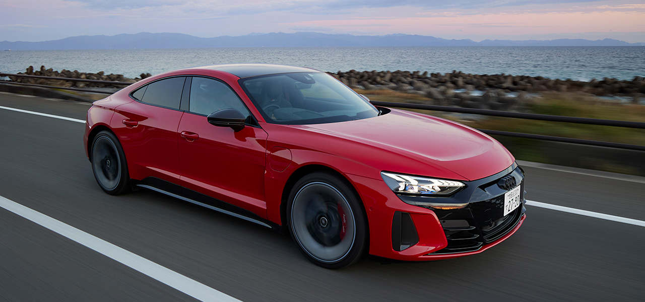 Test drive of the Audi e-tron GT: In a word, it's a car that feels good to drive | Audi