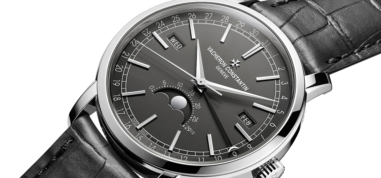 昔ながらのトリプルカレンダーが、モダンかつシャープな雰囲気のエッジモデルに生まれ変わりました｜VACHERON CONSTANTIN