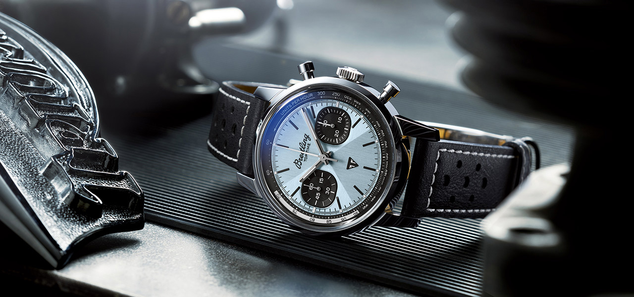 ブライトリング×トライアンフというビッグコラボによる新作「トップタイムトライアンフ」｜BREITLING