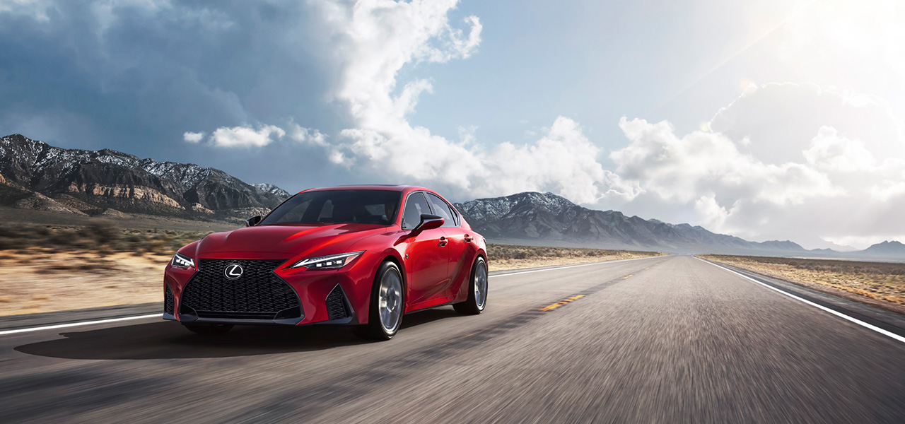 Equipped with a 481-hp 5.0-liter V8 Engine – The IS500 Arrives in Japan | LEXUS