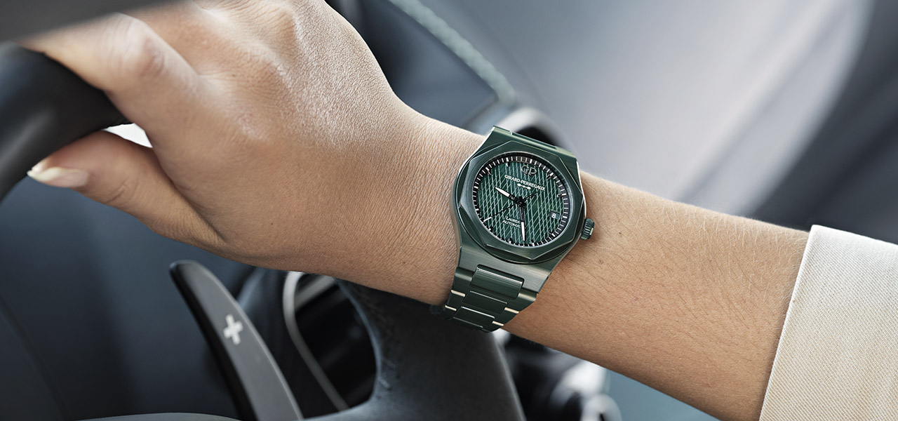 伝統的なグリーンを纏う「ロレアート グリーンセラミック アストンマーティン エディション」｜GIRARD-PERREGAUX