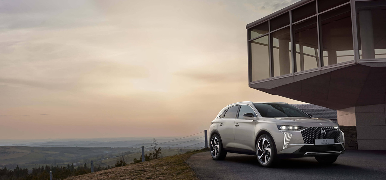 DS Automobiles' Flagship SUV, the New DS 7, Arrives in Japan | DS