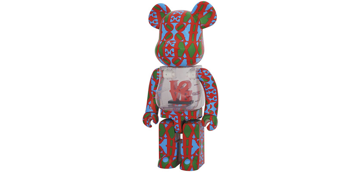 Robert Indiana's Iconic "LOVE" Sculpture Reimagined as BE@RBRICK | MEDICOM TOY