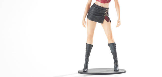 【PLANET TERROR】ROSE McGOWAN as CHERRY　サシカエにより、普通の足状態にすることも可能 