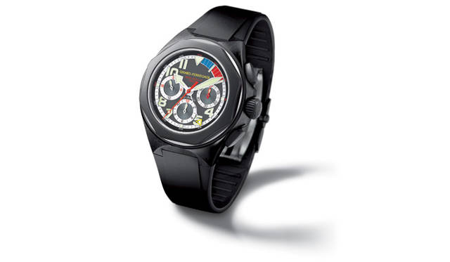 <strong>GIRARD-PERREGAUX｜ジラール・ペルゴ</strong>ロレアート USA 98    自動巻き　チタン＆ラバーケース　ラバーベルト
