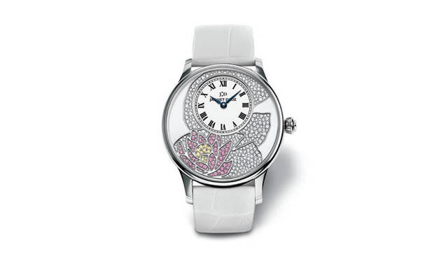 <b>JAQUET DROZ｜ジャケ ドロー</b>　フルール・ド・ロータス　　自動巻き　18KWGケース　クロコダイルベルト　ダイヤモンド（239粒） ピンクサファイア（77粒）イエローダイヤモンド（12粒）