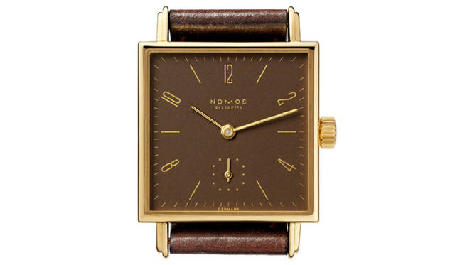 <strong>ノモス｜NOMOS</strong>  テトラ ゴールド モカ　　手巻き　18KYGケース　シェルコードヴァンベルト