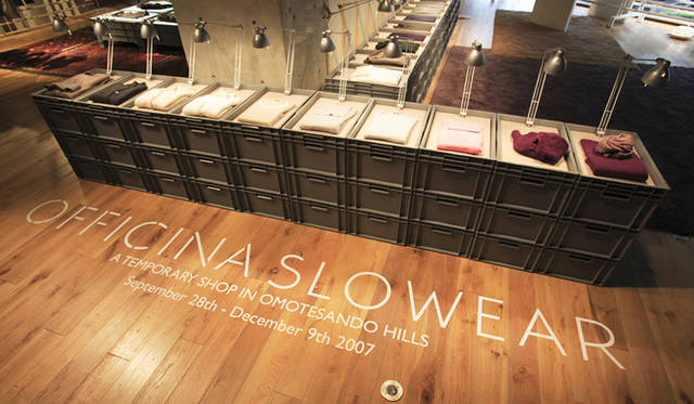 「OFFICINA SLOWEAR」<br>表参道ヒルズ本館2階（9/28～12/9まで期間限定オープン）TEL.03-5770-3871