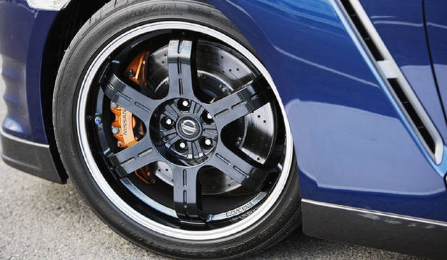 　Pure edition+Track pack 2012 Model