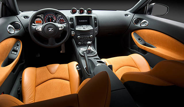 <b>NISSAN FAIRLADY Z ｜日産フェアレディZ</b>
