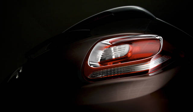 <b>CITROEN DS INSIDE｜シトロエン DS インサイド</b>