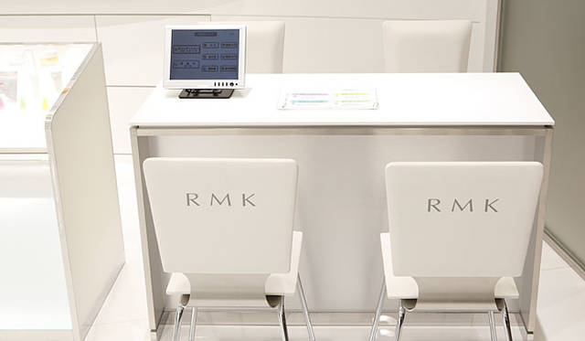 「RMK AOYAMA」