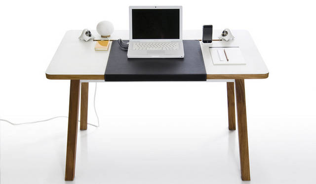 デザインデスク「StudioDesk（スタジオデスク）」 デスクトップ・ラップトップパソコンユーザーに最適なデスクレイアウト