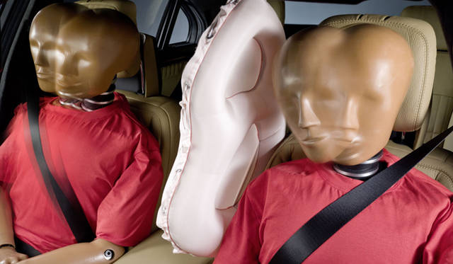 <b>Mercedes-Benz ESF2009｜メルセデス・ベンツ ESF2009</b>