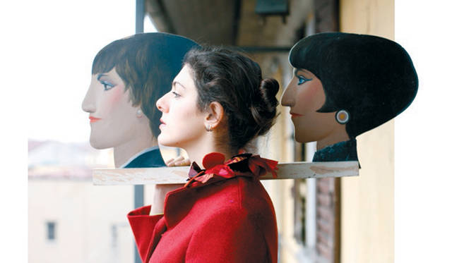 「INTERVALLO 幕間展」 デザイナーの強調点を見せる、表現の一例 （コロンバ・レッディ Colomba Leddi）