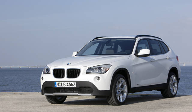 <em>BMW X1｜ビー・エム・ダブリュー</em>