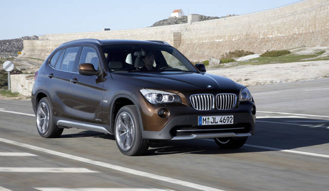 <em>BMW X1｜ビー・エム・ダブリュー</em>