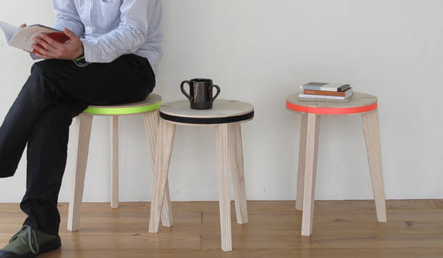 「TIGHT STOOL」（タイトスツール）